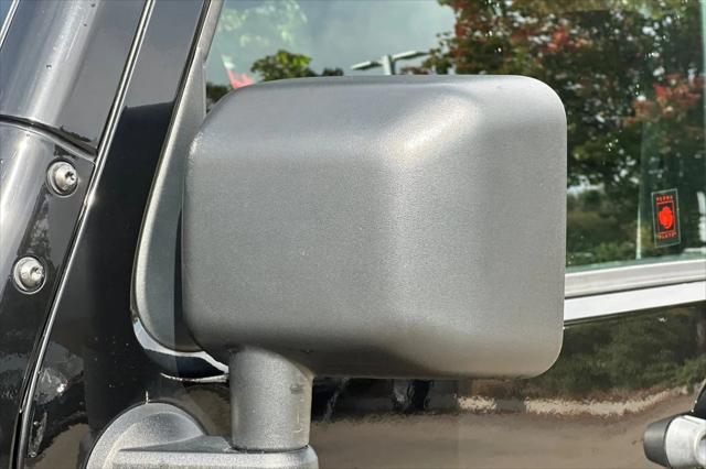 2016 Jeep Wrangler Willys Wheeler