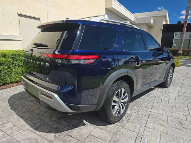 2023 Nissan Pathfinder SL FWD