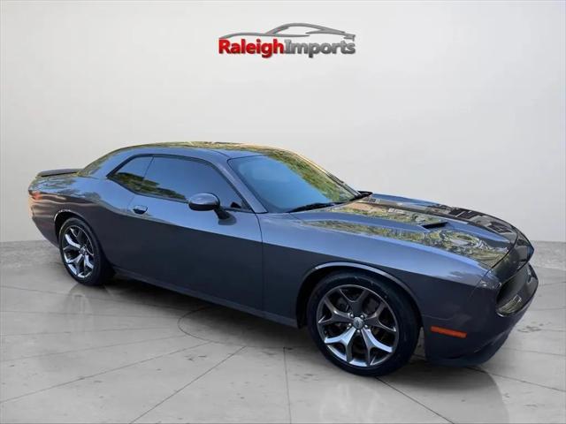 2017 Dodge Challenger SXT