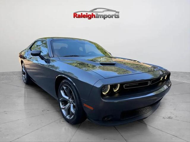 2017 Dodge Challenger SXT