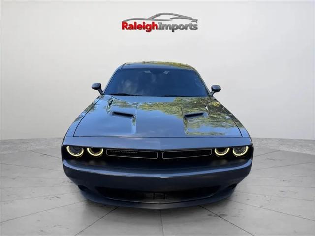 2017 Dodge Challenger SXT