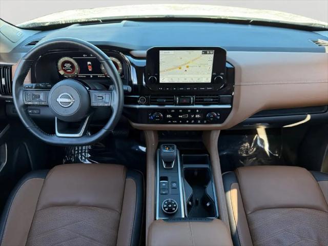 2023 Nissan Pathfinder Platinum 4WD