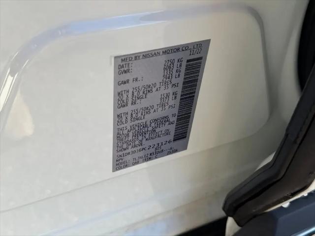 2023 Nissan Pathfinder Platinum 4WD