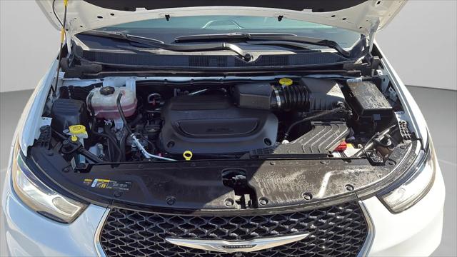 2024 Chrysler Pacifica Pinnacle AWD