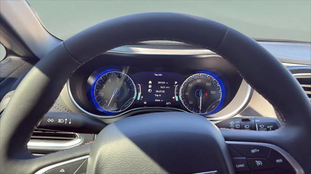 2024 Chrysler Pacifica Pinnacle AWD