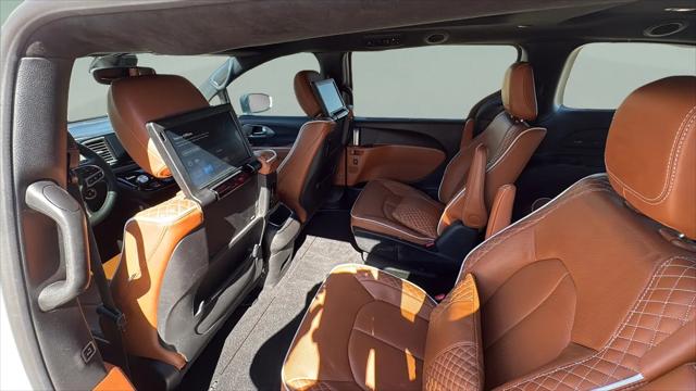 2024 Chrysler Pacifica Pinnacle AWD