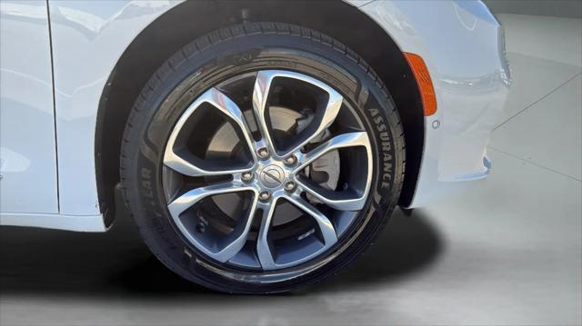 2024 Chrysler Pacifica Pinnacle AWD