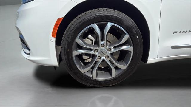 2024 Chrysler Pacifica Pinnacle AWD