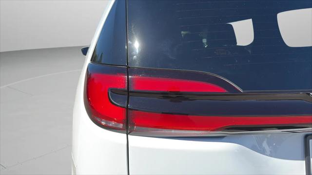 2024 Chrysler Pacifica Pinnacle AWD