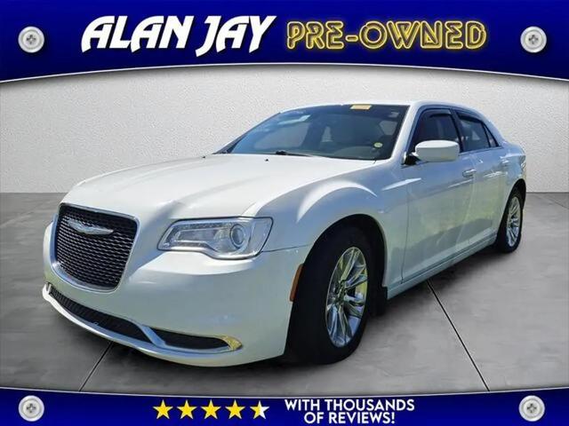 2018 Chrysler 300 Touring L for sale in Sebring, FL