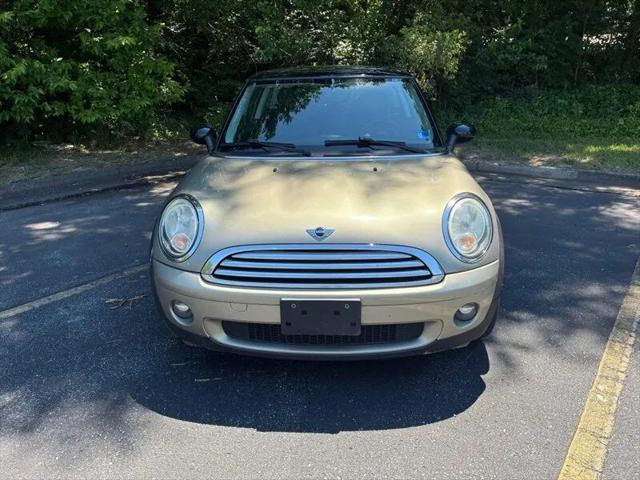 2007 MINI Cooper Base