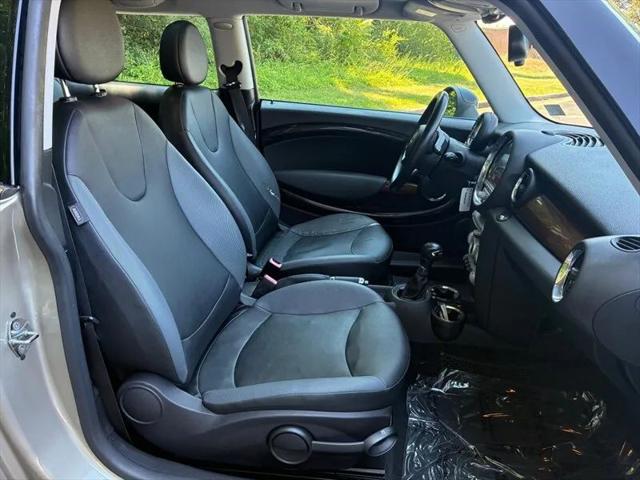 2007 MINI Cooper Base