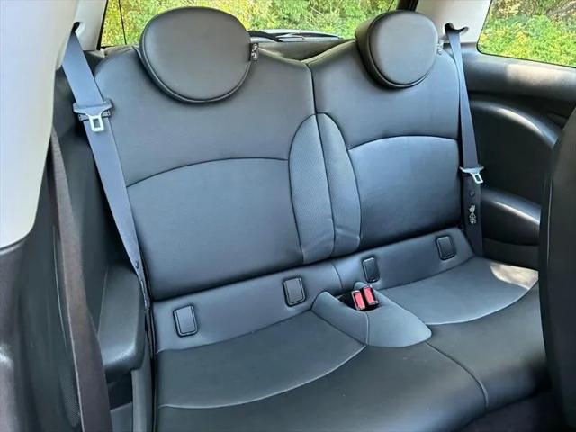 2007 MINI Cooper Base