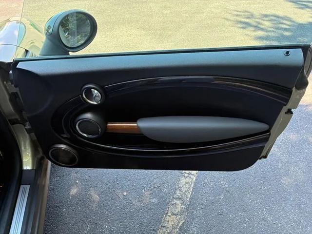 2007 MINI Cooper Base