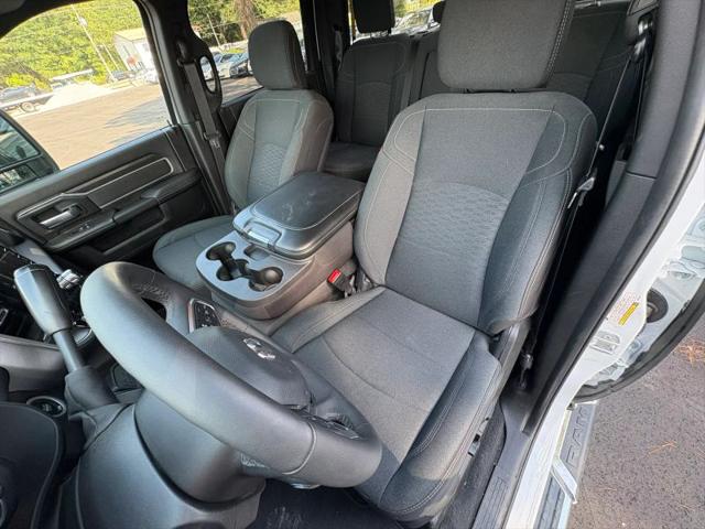 2026 Ram 2500 Big Horn Crew Cab 4x4 64 Box