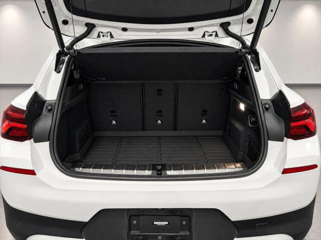 2022 BMW X2 sDrive28i