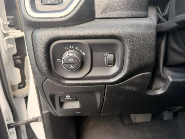 2023 Ram 1500 Big Horn Crew Cab 4x4 57 Box