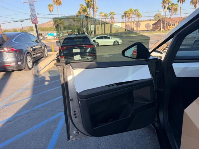 2024 Tesla Cybertruck All-Wheel Drive