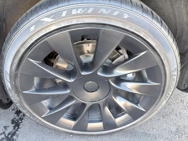 2023 Tesla Model Y AWD