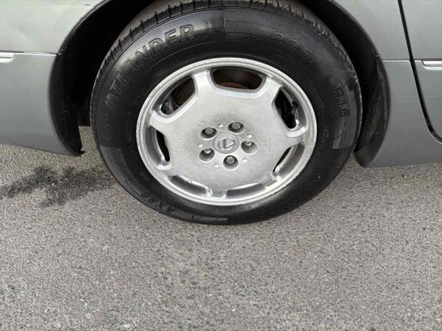 2002 Lexus LS 430 430