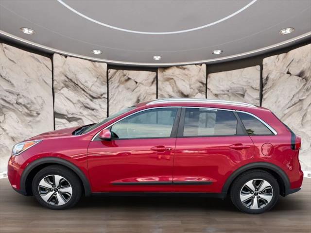 2017 Kia Niro LX