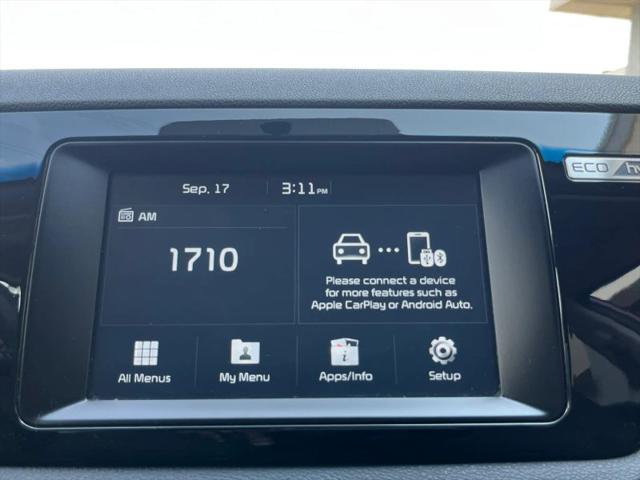 2017 Kia Niro LX