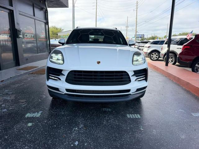 2021 Porsche Macan Base