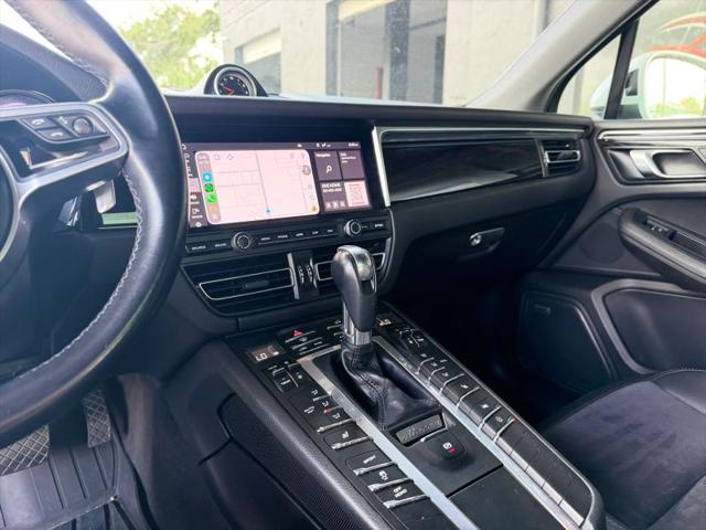 2021 Porsche Macan Base