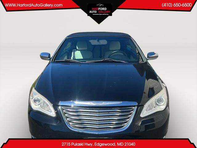 2013 Chrysler 200 Limited