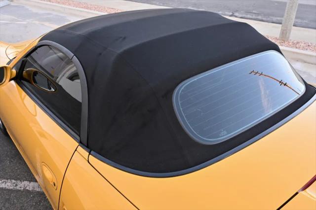 2003 Porsche Boxster Base