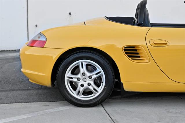 2003 Porsche Boxster Base