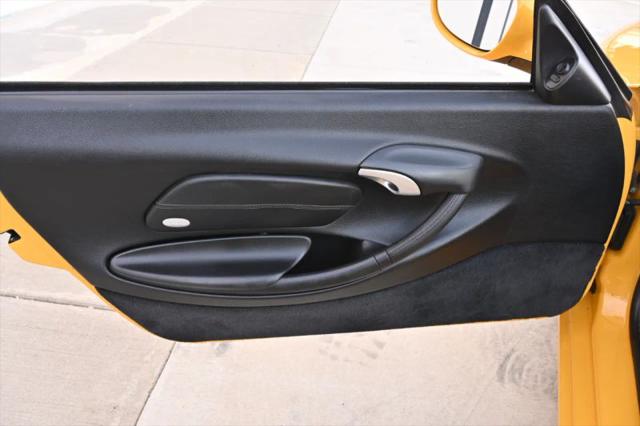 2003 Porsche Boxster Base