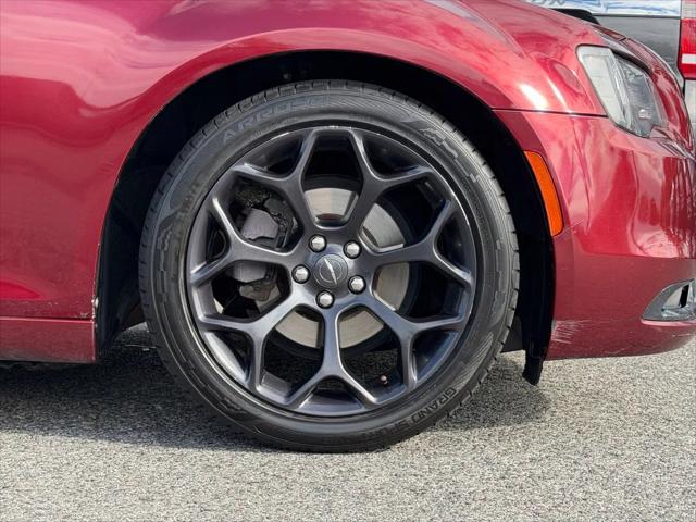 2019 Chrysler 300 300S