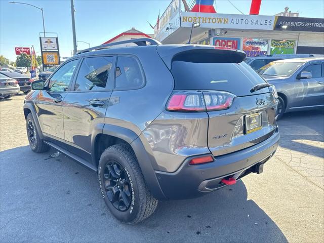 2019 Jeep Cherokee Trailhawk