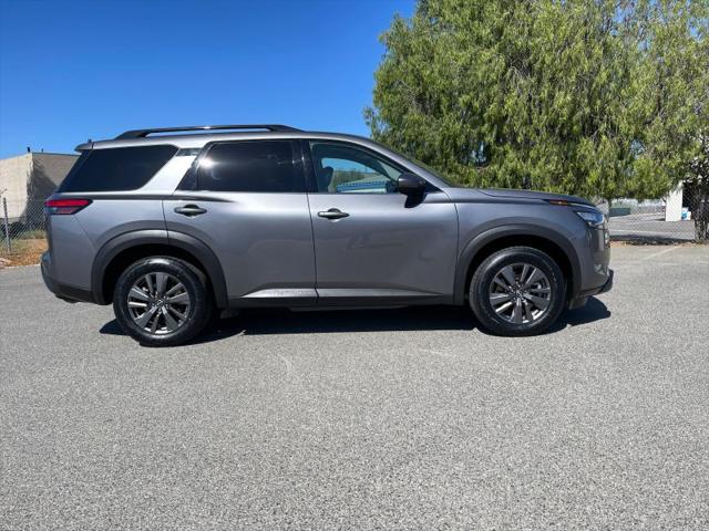 2023 Nissan Pathfinder SV FWD