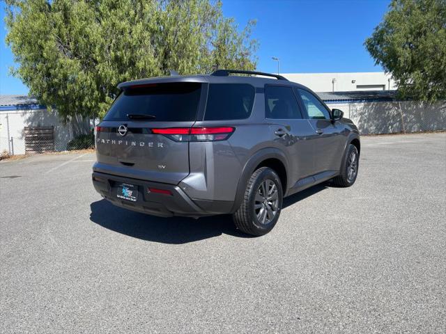 2023 Nissan Pathfinder SV FWD