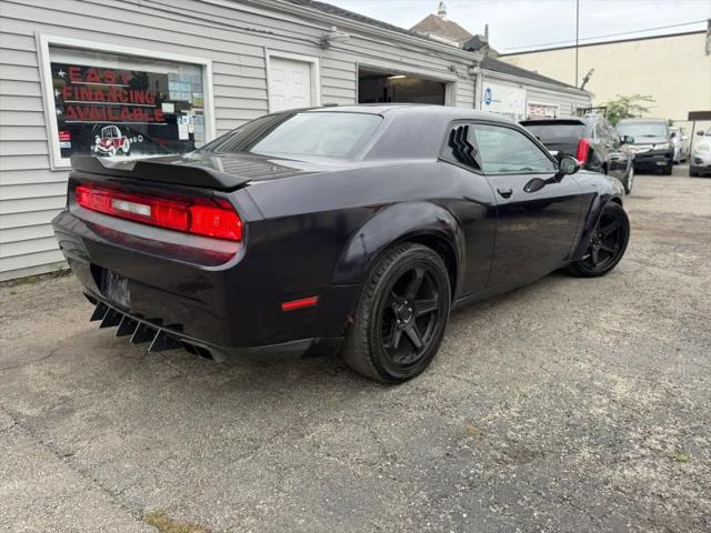 2011 Dodge Challenger SRT8