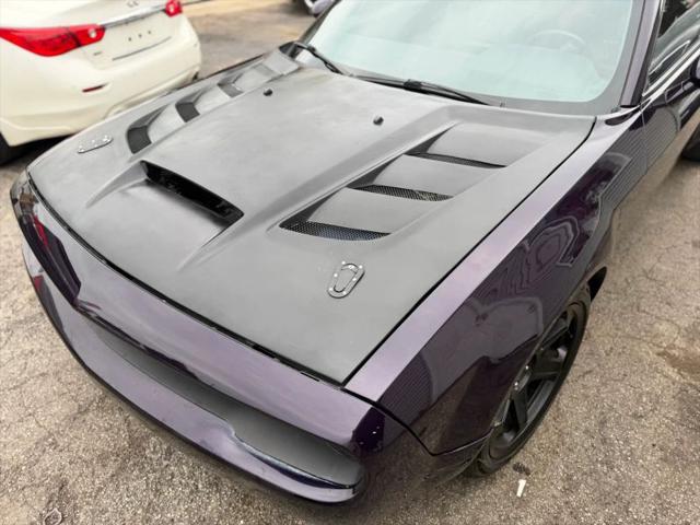 2011 Dodge Challenger SRT8