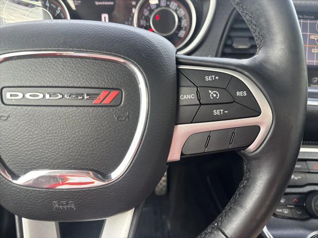 2015 Dodge Challenger SXT Plus
