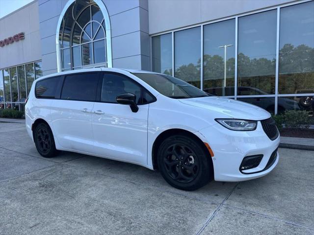 2024 Chrysler Pacifica Hybrid S Appearance Pkg for sale in Picayune, MS