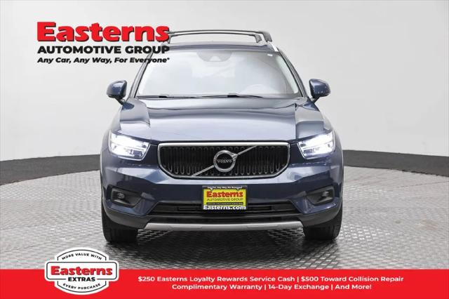 2021 Volvo XC40 T5 Momentum