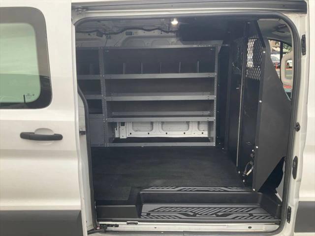 2018 Ford Transit w/Sliding Side Door w/RWB
