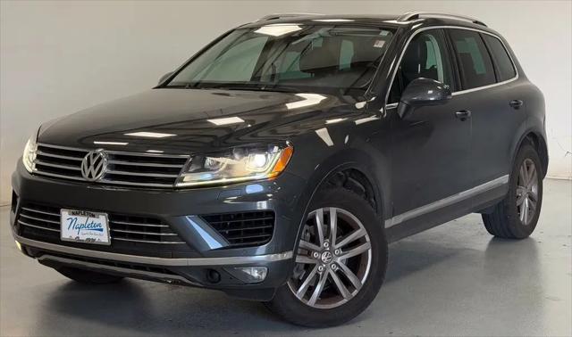 2016 Volkswagen Touareg VR6 Lux for sale in Aurora, IL