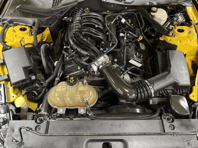 2016 Ford Mustang V6