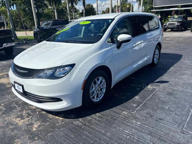 2017 Chrysler Pacifica Touring for sale in Fort Myers, FL
