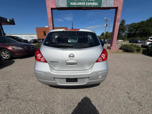 2011 Nissan Versa 1.8S