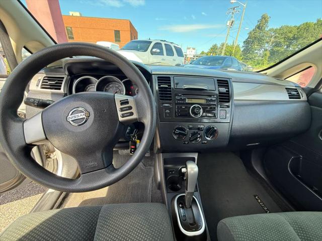 2011 Nissan Versa 1.8S