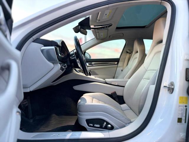 2018 Porsche Panamera 4