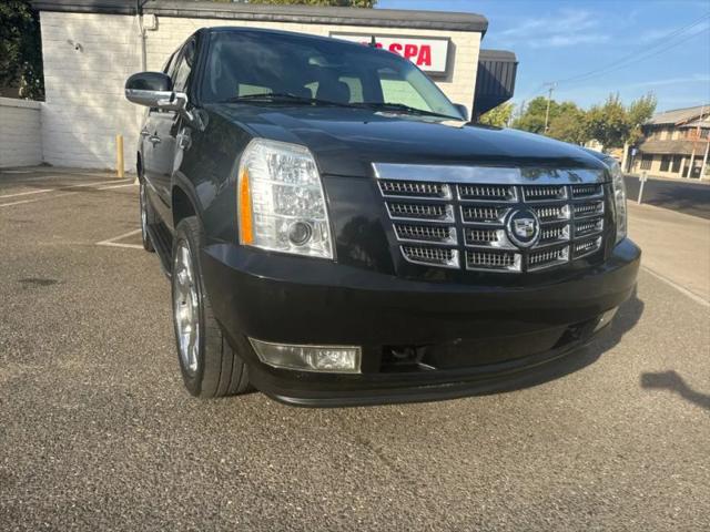 2012 Cadillac Escalade Standard