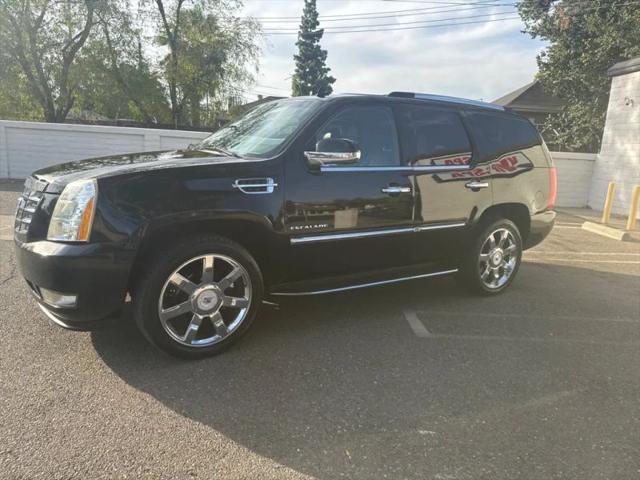 2012 Cadillac Escalade Standard